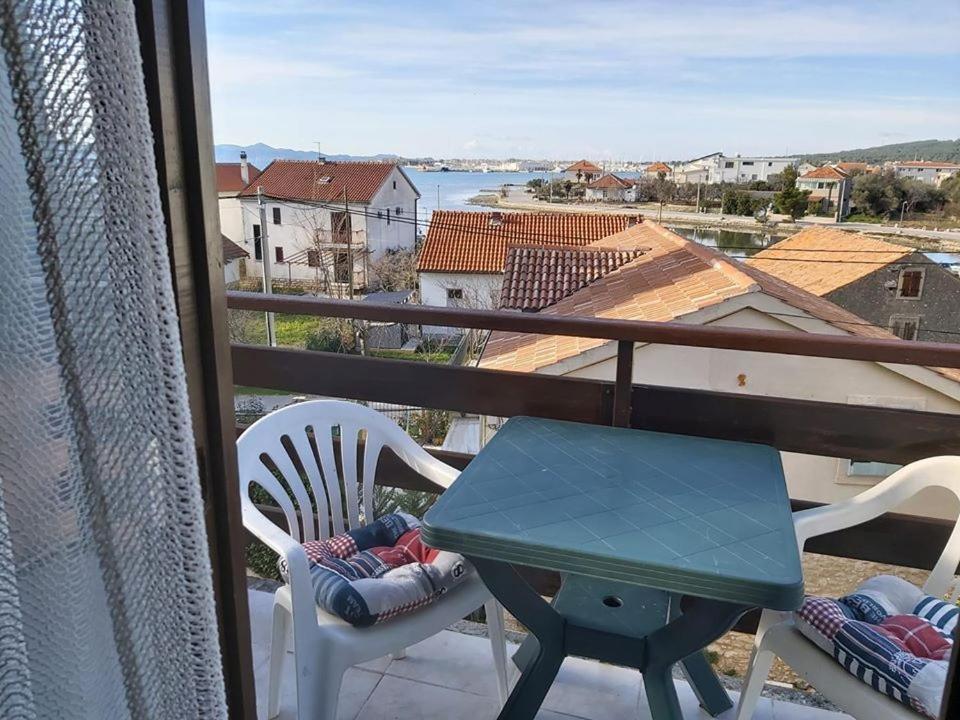 Apartmani Svitlana Sukošan 外观 照片