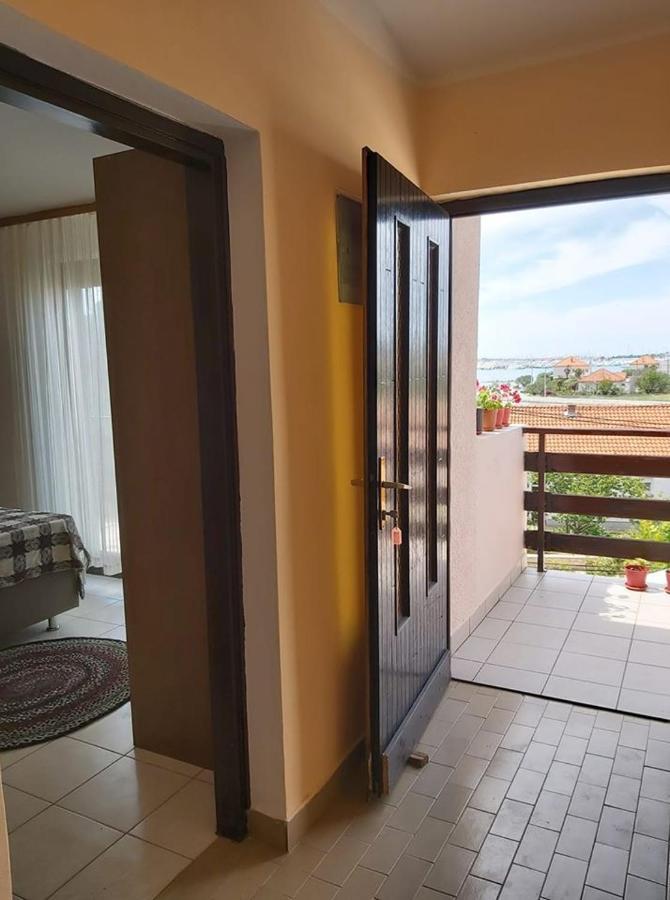Apartmani Svitlana Sukošan 外观 照片