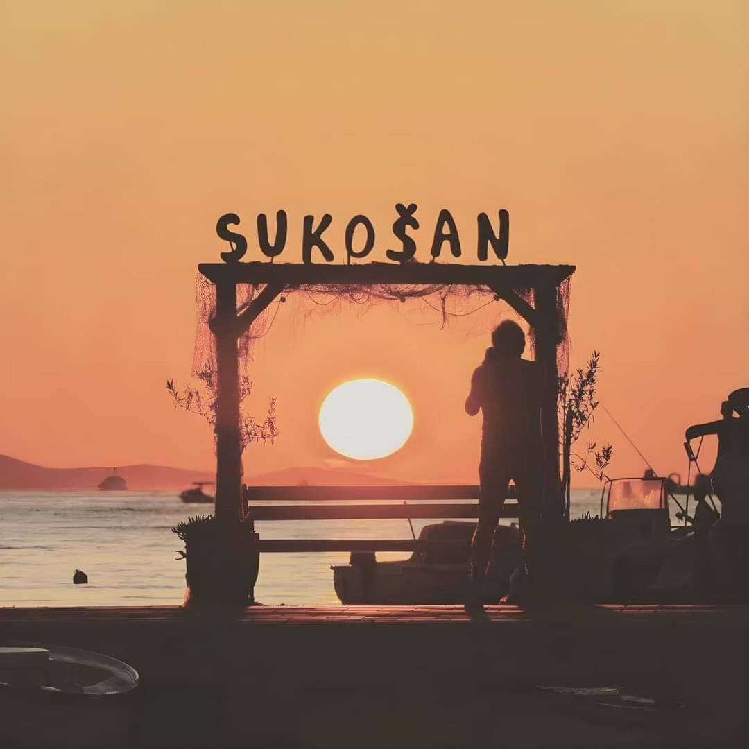 Apartmani Svitlana Sukošan 外观 照片